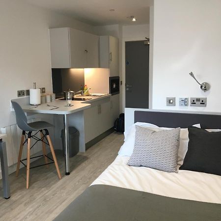 Modern Studios, Newcastle Under Lyme - Sk Eksteriør bilde